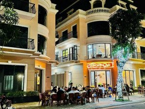 căn góc đẹp nhất vincom đông hà vị trí vàng tp, vốn chỉ 30% (2,1 tỷ, cam kết cho thuê 1,1 tỷ/ 3 năm