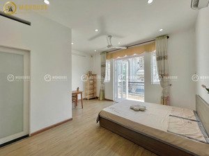 phòng mới 40m² ban công thoáng gần sân bay tân bình