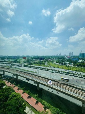 còn 1 căn duy nhất 3pn view xa lộ giá 10,9tỷ tại the vista an phú, q2, hcm. sổ hồng sẵn sang tên.