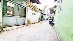 dãy phòng trọ nguyễn thị thập chợ tân mỹ, p tân phú, quận 7 chỉ 9ty48 diện tích: 5m x 2