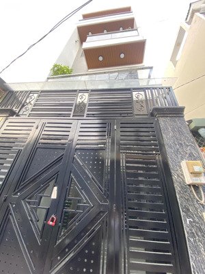 [ bhha quận bình tân ]
đường lê văn quới giáp tân phú