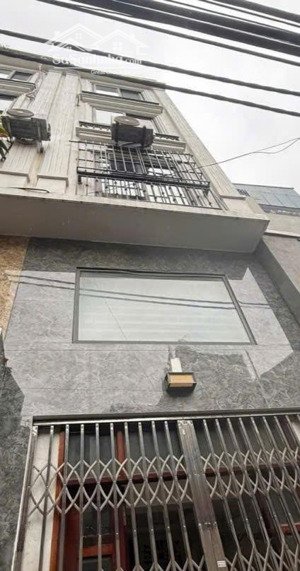 bán nhà xuân phương kinh doanh s= 35m2 mt=3.5m giá chào 6.75tỷ.