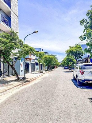 siêu phẩm còn sót lại hoà quý. đường thâm tâm