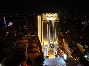 bán tòa nhà 17 tầng 3 hầm mặt tiền phan đăng lưu, bình thạnh dt 1.425m², giá giảm về 700 tỷ