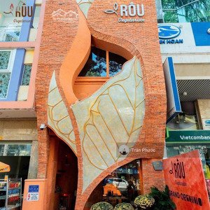 nhà mt 567a trần hưng đạo, phường cầu khó, quận 1 diện tích: 4.4m x 18m kết cấu: 1 trệt, 3 lầu