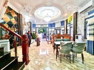 tt nhà bè- đ.xe tải 6m- 3tầng- 55m2- đẹp lung linh- nội thất cao cấp- chỉ 6ty8