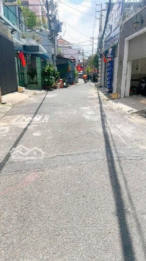 siêu lô đất vàng tân phú ngang 8m dài 30m xe tải tránh nhau giáp tân bình chỉ 22 tỷ