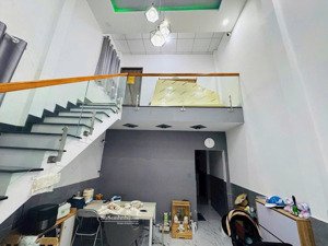 bán nhà gần công viên làng hoa,50 m2 xây trệt lửng 2 pn chỉ hơn 4 tỷ,lê văn thọ, gò vấp