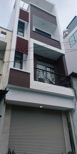 bán nhà đs 5 gần aeon mall tân phú , 4mx18m , 2 mặt tiền 6m , 3 lầu , 5pn chỉ 6 tỷ xíu , hỗ trợ vay