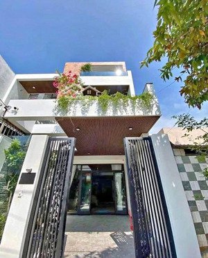 bán nhà riêng 90m2 giá rẻ 1ty350tr tại phường phú hữu đang cho thuê 9tr/tháng phù hợp đầu tư