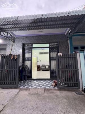 Nhà trệt rộng rãi gần đại học Y Dược và đại học FPT Cần Thơ
