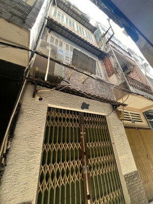 hiếm! sát phố bùi viện dưới 10 tỷ! phạm ngũ lão q1, dt 3x6, kcx 4t, sổ sẵn, giá 6.5 tỷ tl chính chủ