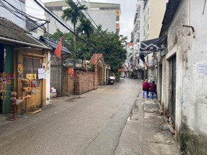 bán nhà mặt ngõ hồ tùng mậu, 40m2, 5 tầng, gần phố, 8,2 tỷ (hiếm)