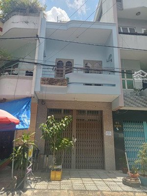 nhà đẹp giá tốt hẻm xe hơi đường 31