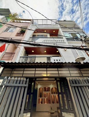 chủ gấp bán, nhà 3 tầng thống nhất, quang trung, 4.3x12m, shr, chỉ 6.5 tỷ