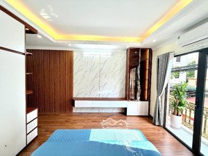 bán nhà hoàng hoa thám 6 tầng thang máy 2 mặt thoáng 13.9 tỷ