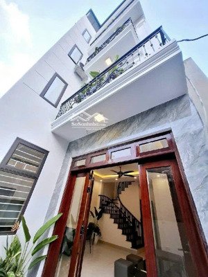 bán nhà hàng xóm aeon long biên, lô góc, ngõ thông, ô tô, thang máy, hiếm trong tầm giá
