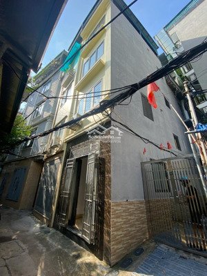 hơn 8tỷ, 37m2 x5tầng, bán nhà phú thượng, tây hồ lô góc - ngõ thông -ô tô đỗ cửa - kinh doanh