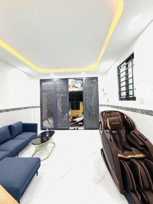 nhỉnh 4 tỷ - 40m2 - căn 2 góc mặt tiền rộng - liền kề himlam - hẻm thông trần xuân soạn, tân hưng