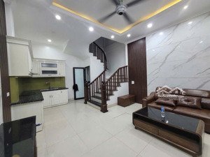 nhà đẹp thạch bàn 35m² x 5 tầng full nội thất giá chỉ hơn 5 tỷ