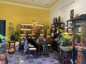 bán nhanh nhà 2 tầng trung tâm sơn trà đà nẵng- đẹp không góc chết giá chỉ 29.5 tỷ