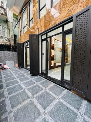 bán nhà nguyễn lương bằng ô tô đỗ cửa 7tầng thang máy lô góc ở sướng