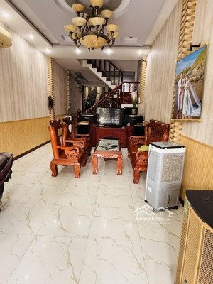 bán nhà mã lò p.bình trị đông a bình tân hẻm 6m thông - 4mx18m- 3 lầu nội thất đẹp - chỉ 7 tỷ xíu