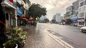 Hạ Chào bán gấp nhà mặt phố Nguyễn Chí Thanh Đống Đa 50M 6 TẦNG MT 8M lô góc kinh doanh