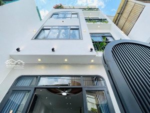 nhà xây mới ngang 5,2m hẻm xe hơi sau căn mặt tiền lê văn thọ