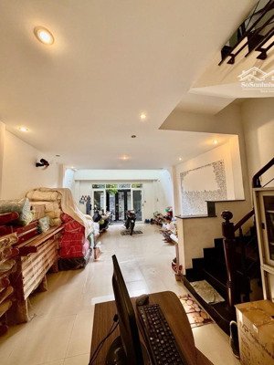 định cư - giá tốt - nhà 4 tầng hơn 80m2 (ngang hiếm 5m5). hẻm xe hơi (9tỷ3)- 