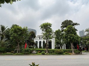 chính chủ gửi bán biệt thự đảo ecopark grand the island - căn dinh thự góc, tiếp giáp 30m mặt sông.