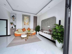 phúc lợi, long biên - 5tầng mới tinh, cách 1 nhà ra phố phúc lợi, đừng bỏ qua