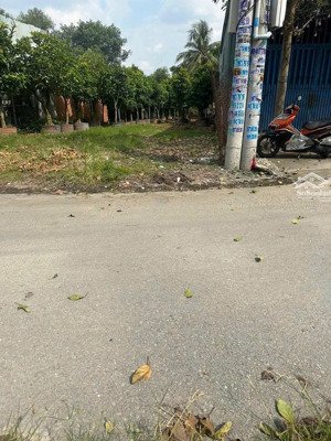 đất phú hoà 1/nguyễn thị minh khai vào 300m. 5x30 đường nhựa thông 4m khu 3. sát ql 13