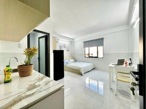 cho thuê phòng cửa sổ full nội thất ở phan văn trị gần đh văn lang, đh công nghiệp ở bình thạnh