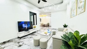 bán nhà đẹp phố ngọc lâm long biên, 6 tầng thang máy, full nội thất, ô tô đỗ cửa- nhỉnh 12 tỷ