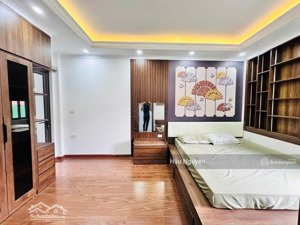 nhanh!1 nhà ra phố hồ tùng mậu,cạnh cc goldmark,dt=42mx5t,mt=4.2m,8.5ty