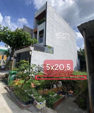 đất thổ cư đẹp a4(5x20,5), đường oto 10m, cạnh cao tốc bến lức lt, nguyễn văn tạo, chỉ 5,05tỷ