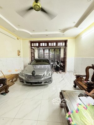 bán nhà 4 tầng, đường dương đình hội, quận 9, diện tích 109m2, nhỉnh 8 tỷ