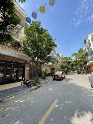 ngôi nhà mơ ước kđt văn phú . 90m2. full nội thất sịn