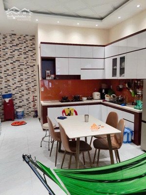 hẻm xe hơi - đường số 5, bhh, bình tân - vị trí kinh doanh - 4 tầng - ngang 4.3m - 83m2 - 7.9 tỷ