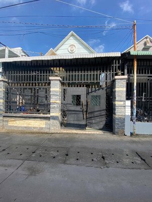 bán nhà c4, 3pn, 2wc, giá cực chất 5 tỷ, 189m2 tại phạm văn thuận, p. tân mai, biên hòa, đồng nai