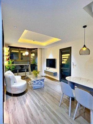 bán căn 59 m2 lầu cao xéo biển nội thất đẹp , đang có dòng tiền ổn định 14 tr/th , giá 4,6 tỷ