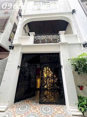 B.ÁN NHÀ ĐƯỜNG BƯỞI - Q.BA ĐÌNH - LÔ GÓC - 74.9M - Ô TÔ ĐỖ CỔNG - Ô TÔ ĐỖ NGÀY ĐÊM - NHÀ ĐẸP Ở NGAY - MẶT