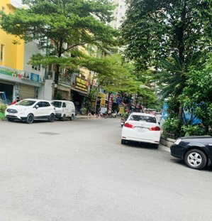 đấu giá kiến hưng 7 tầng ô chờ, ở kết hợp kd 40 triệu/tháng 15 tỷ