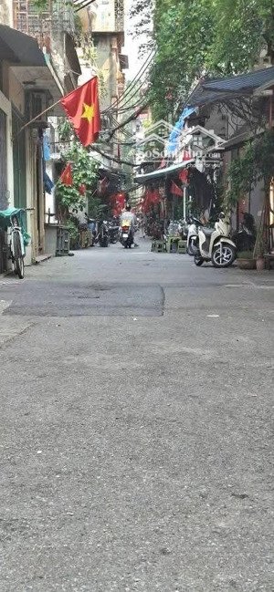 nhà đẹp hiếm gặp - giá tốt trong tầm tài chính - hồng mai, hai bà trưng - 20/25m2-4 tầng-3.85 tỷ