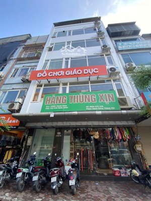cho thuê nhà mặt phố trần quốc hoàn - cầu giấy - hn 60m2 6 tầng. mt 7.5m. thông sàn. giá 40tr
