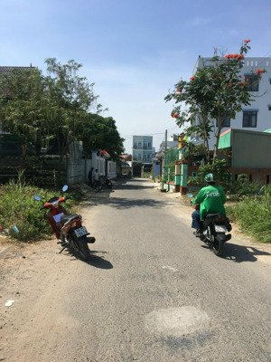 kẹt tiền bán gấp để giải quyết vấn đề