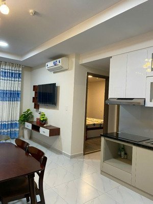 cho thuê căn góc tầng 6 chung cư happy one central