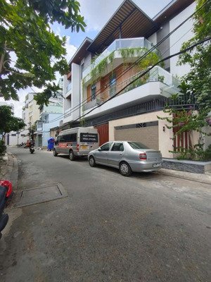 bán nhà xvnt p26 ngang lớn, ngang 5,8m cn 109,8m2 nhà đẹp khu vực vip chỉ có 32tỷ