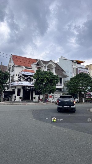 siêu vị trí đường nguyễn quý cảnh quận 2- dt: 10x17m- kết cấu : 3 tầng - giá bán 56 tỷ